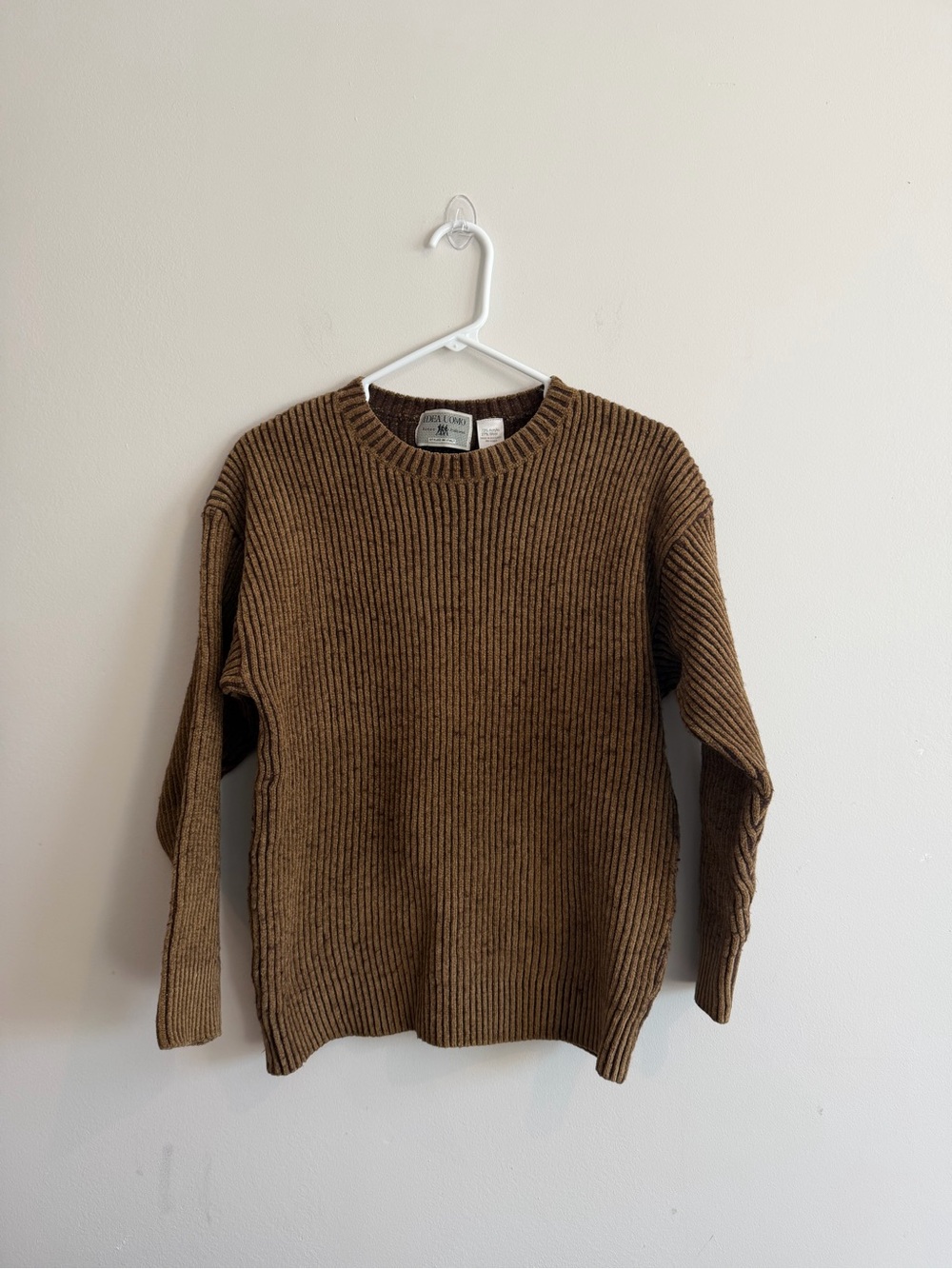 Classic Rib-Knit Crewneck Sweater in Brown